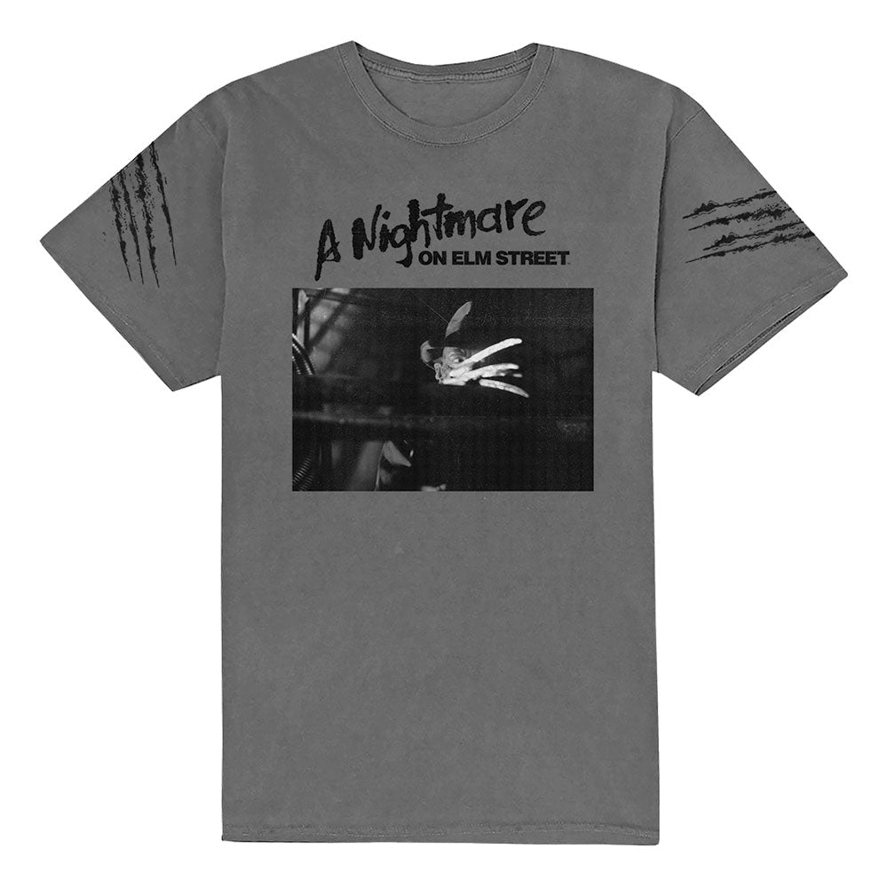 Warner Bros T-Shirt: Nightmare on Elm Street Sleeve Scratch